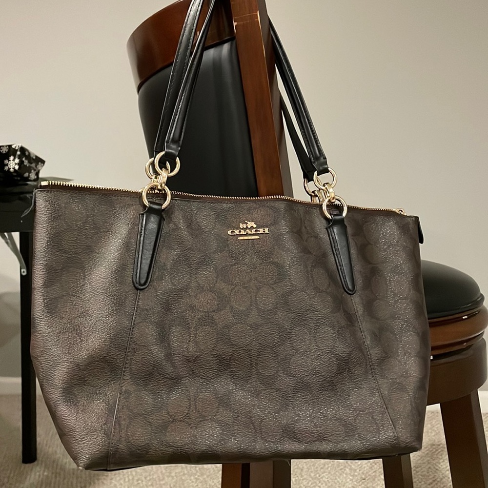 Coach tote bag